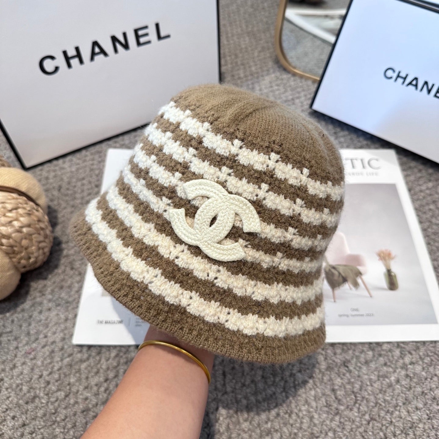 Chanel Simple New Fisherman's Brown White  in Wool Knitting 960052