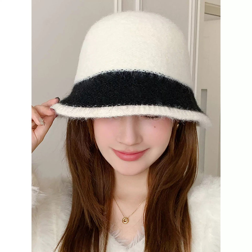 Chanel Women's Plush Bucket White mix Black Hat 980039