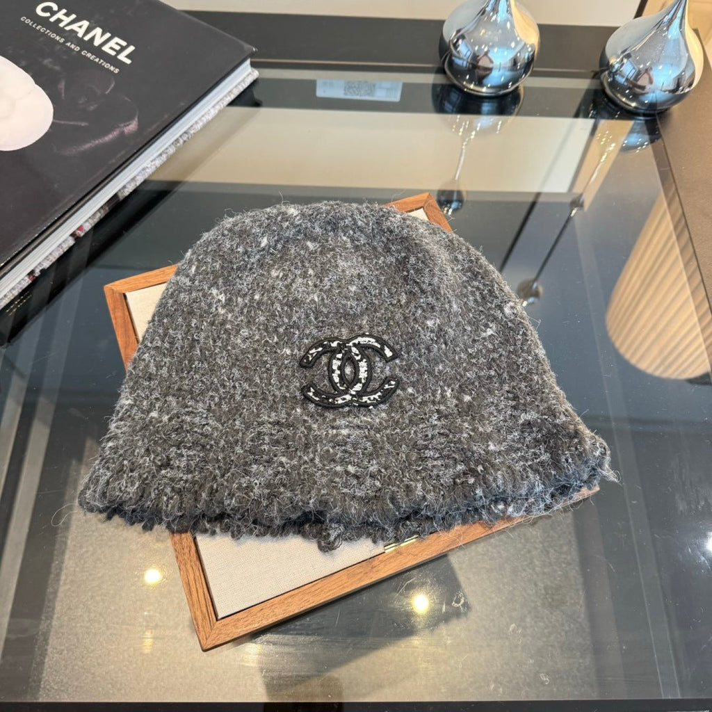 Chanel New Knitted Bucket Hat Gray in Fibrous 980144