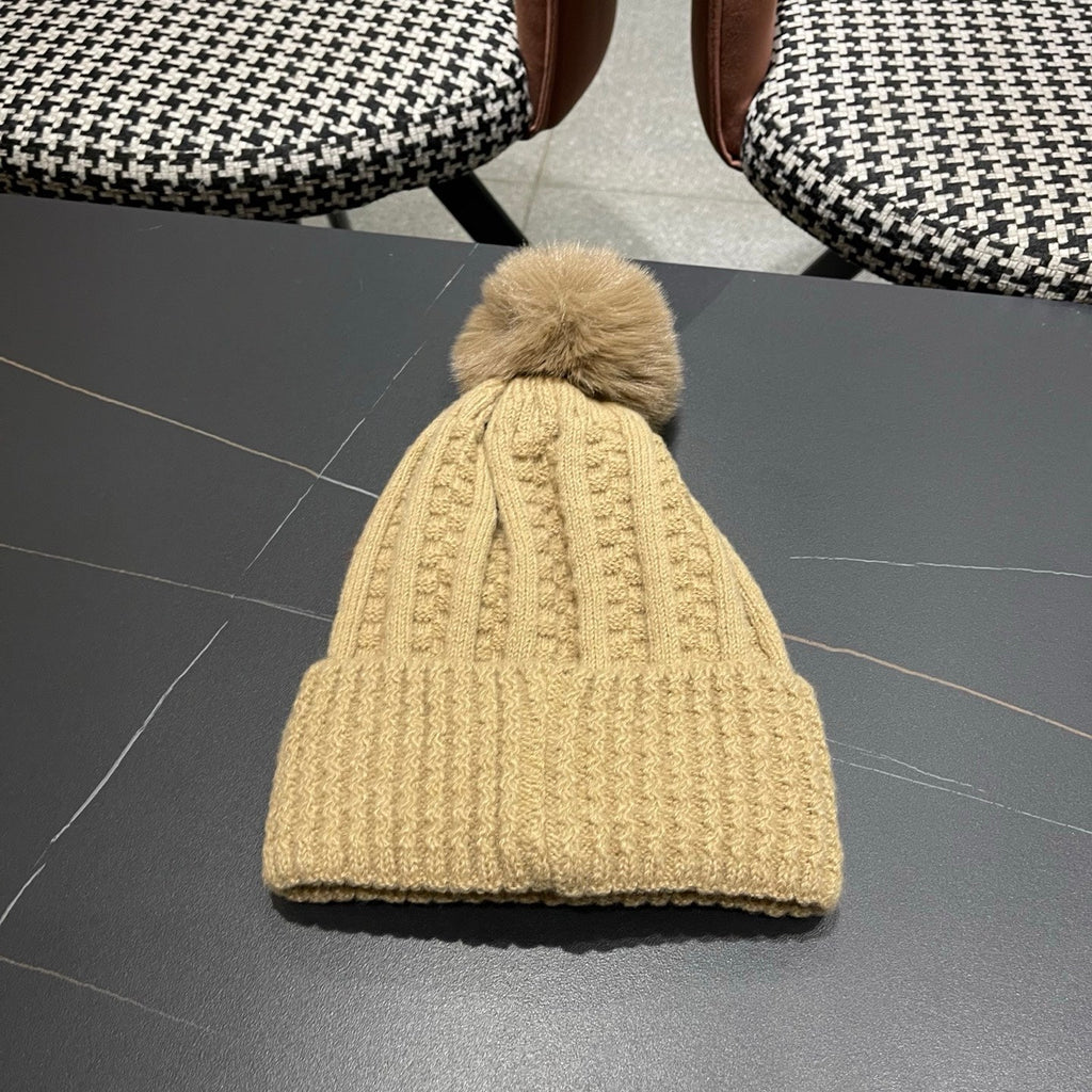 Chanel Knitted Beanie Brown in Fibrous 979984