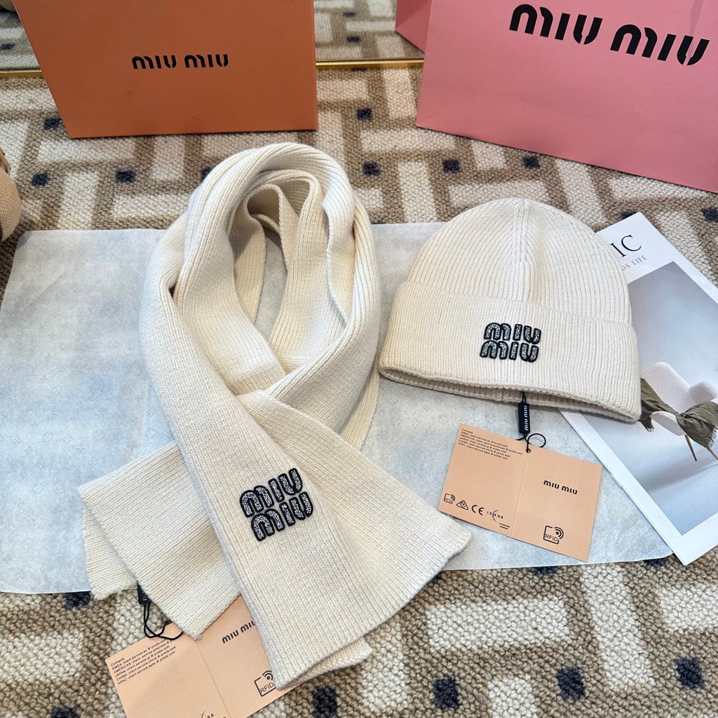 Miu Miu Cream Wool Knit Set 979749