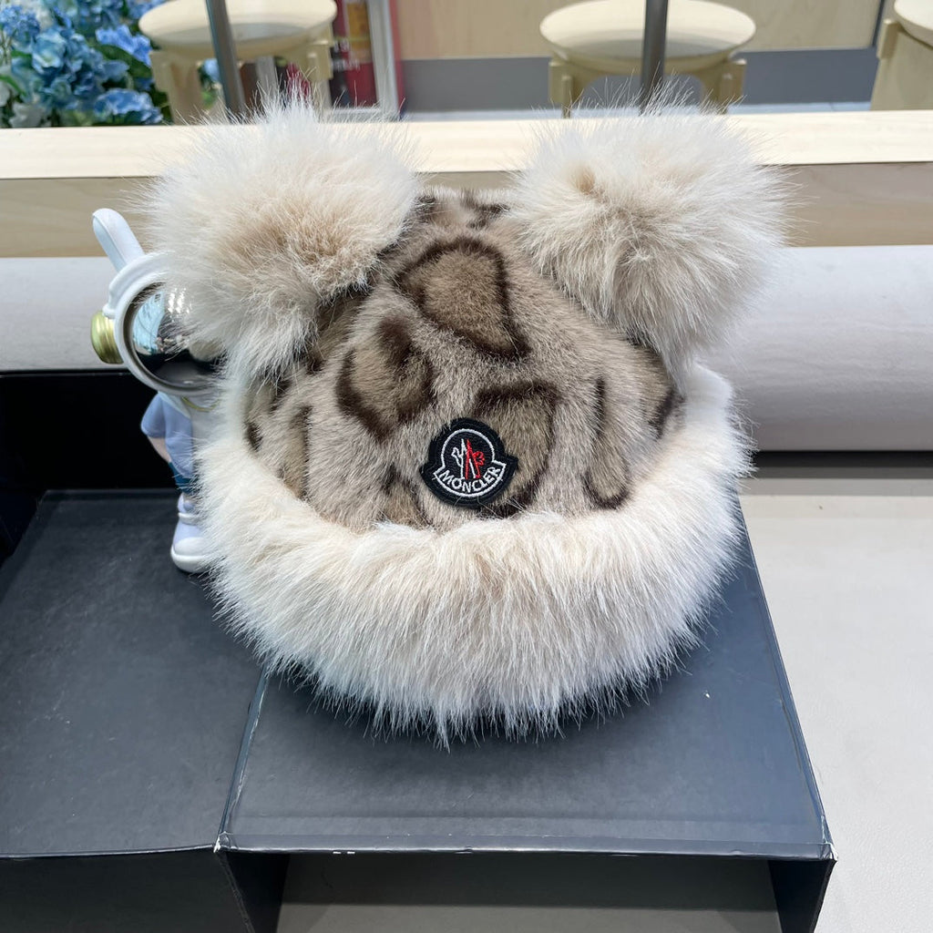 Moncler 24 Retro Leopard Gray Print Plush Fisherman Hat 980328
