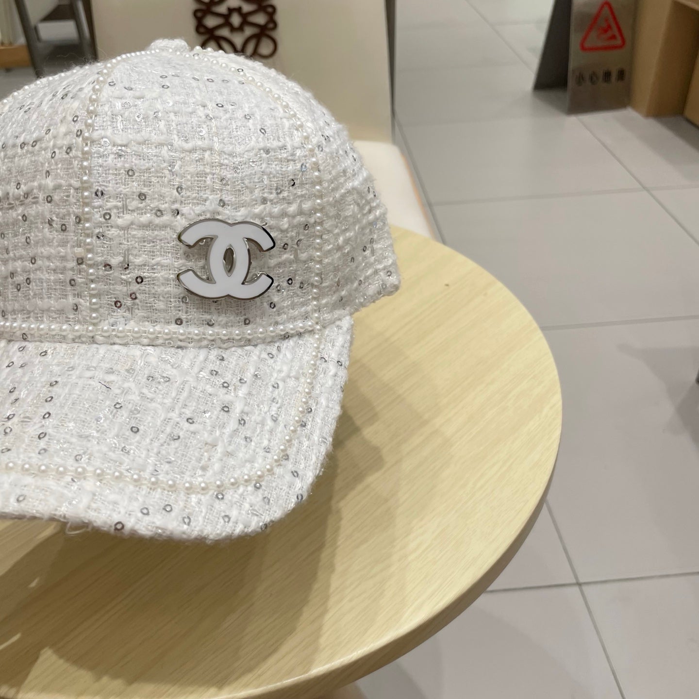 Chanel Baseball Cap With Heavy Pearl White in Cloth 192121