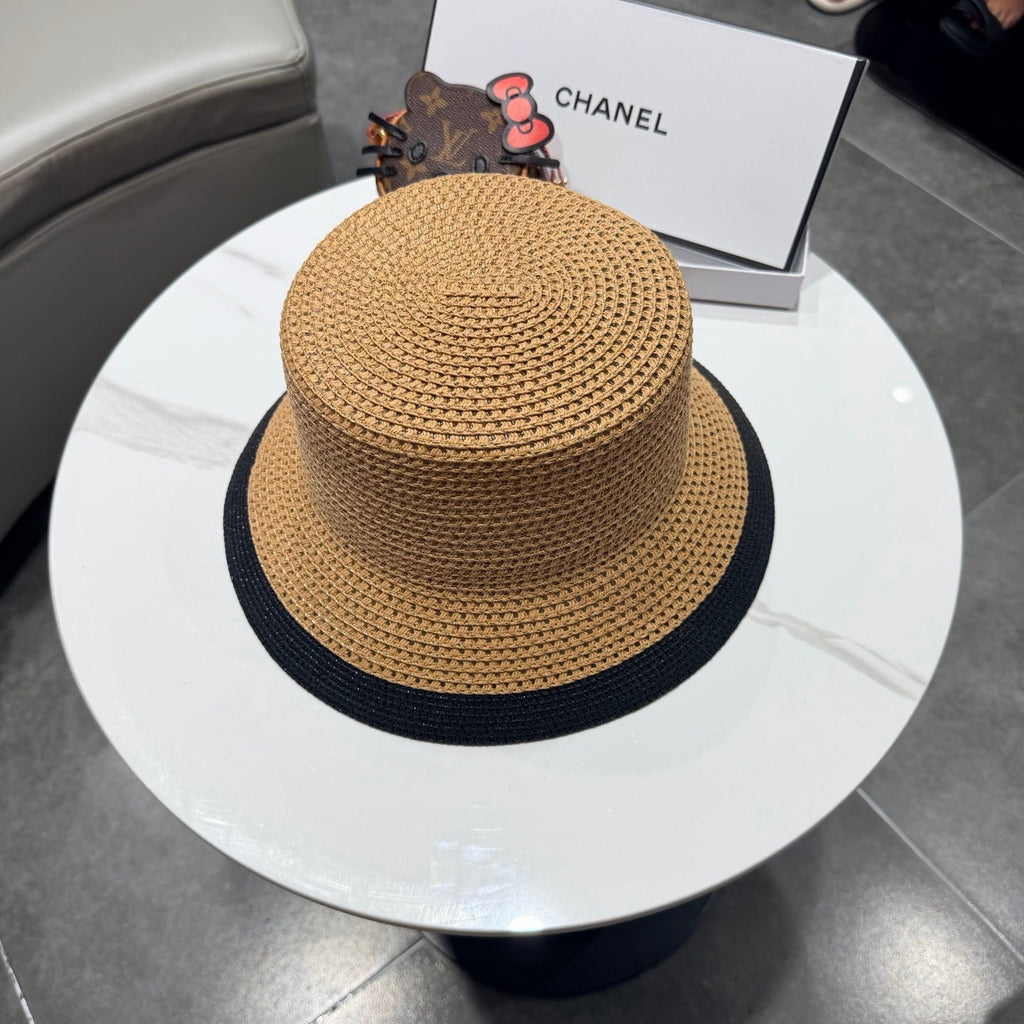Chanel 26 Bucket Hat Camel in Straw 197774