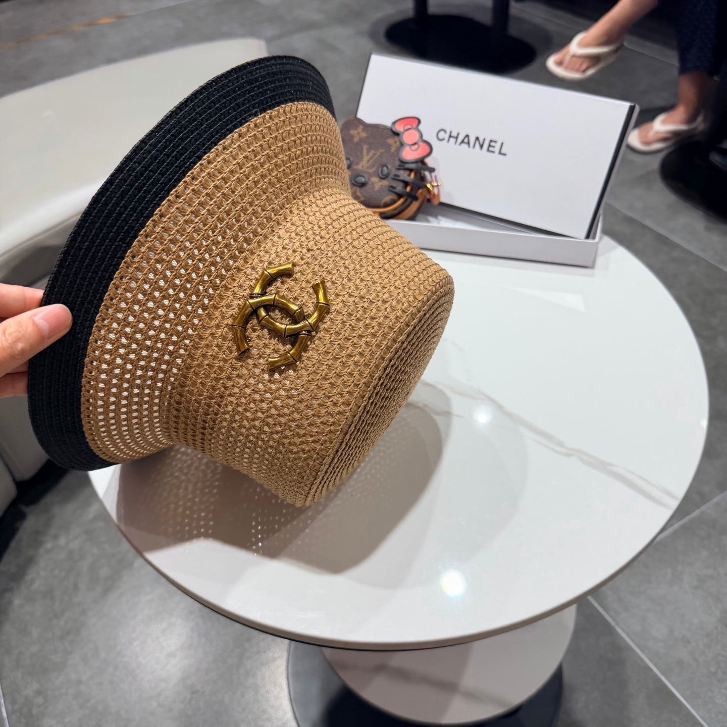 Chanel 26 Bucket Hat Camel in Straw 197774