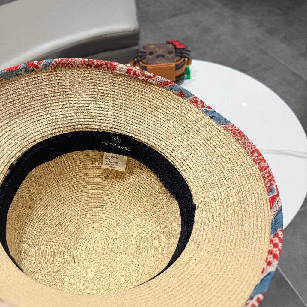 Chanel Hat with Ribbon bow Beige in Straw 205600