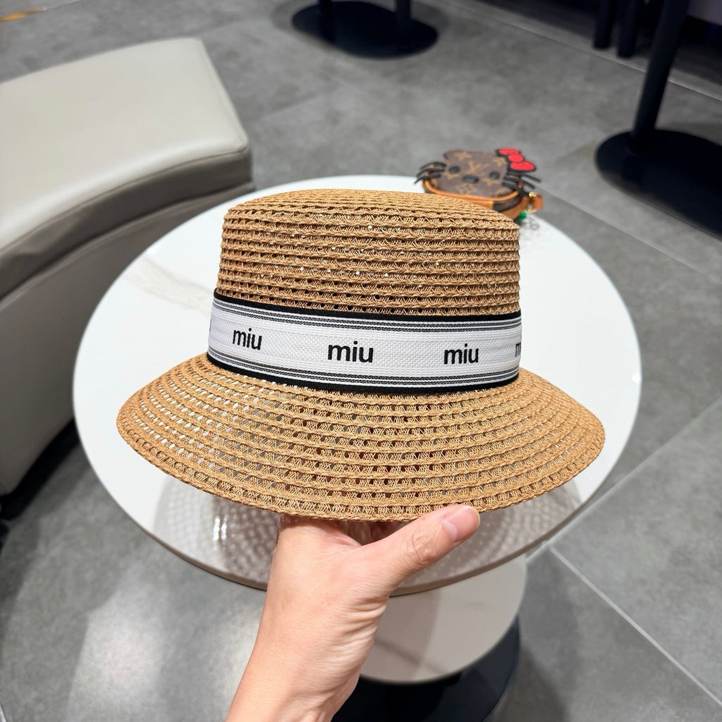 Miumiu Bucket Hat Camel White in Straw 205584