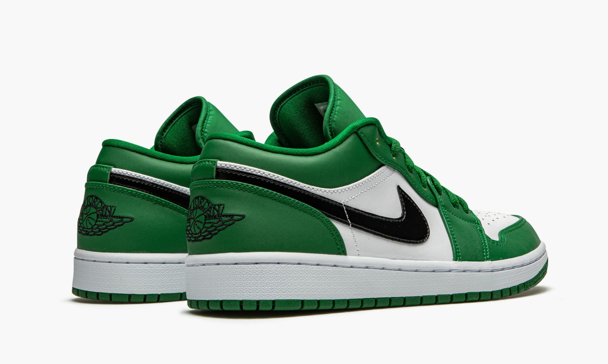 Air Jordan 1 Low Pine Green Sneakers - Streetwear Essential