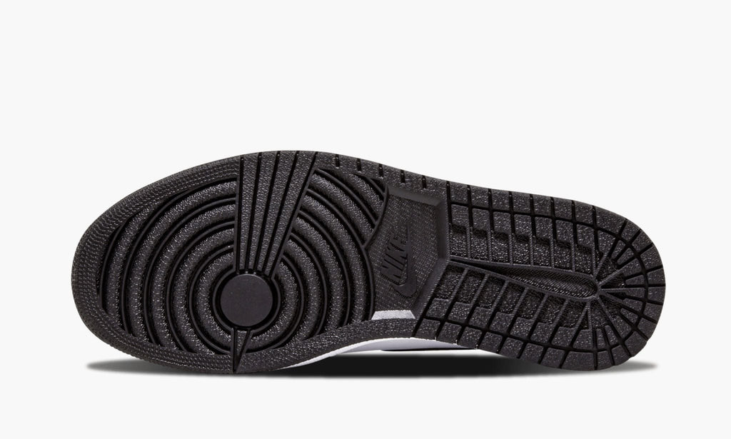 Air Jordan 1 Retro High Sneakers - Pro-Level | Drop of the Season
