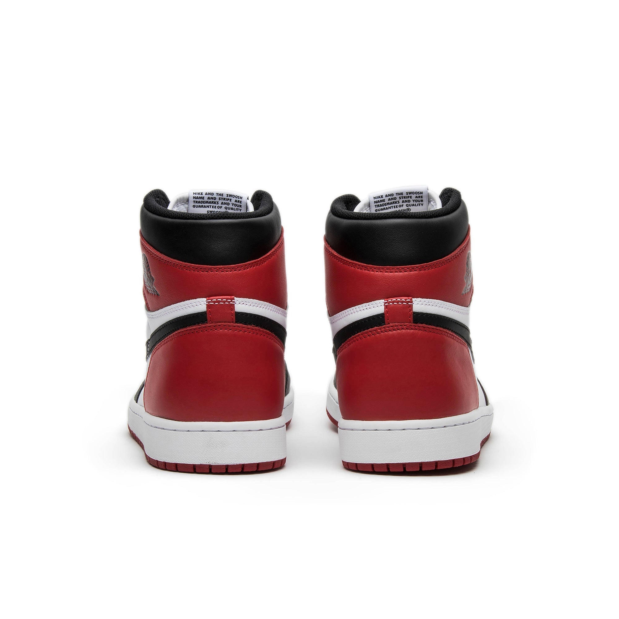 Air Jordan 1 Retro High OG ‘Black Toe’ 2016 555088-125 Sneakers - Style Staple