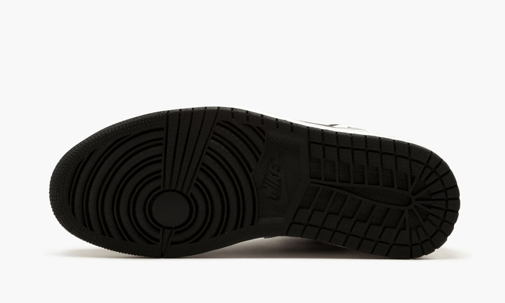 Air Jordan 1 Retro High OG “RE2PECT” Sneakers - Pro-Level