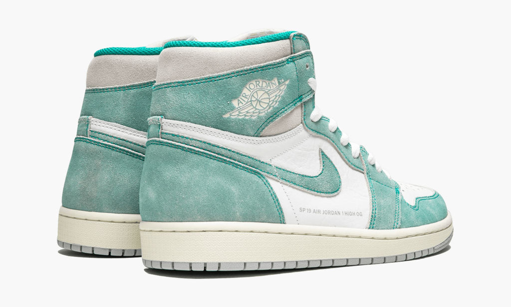 Air Jordan 1 Retro High OG “Turbo Green” Sneakers - Collector's Edition