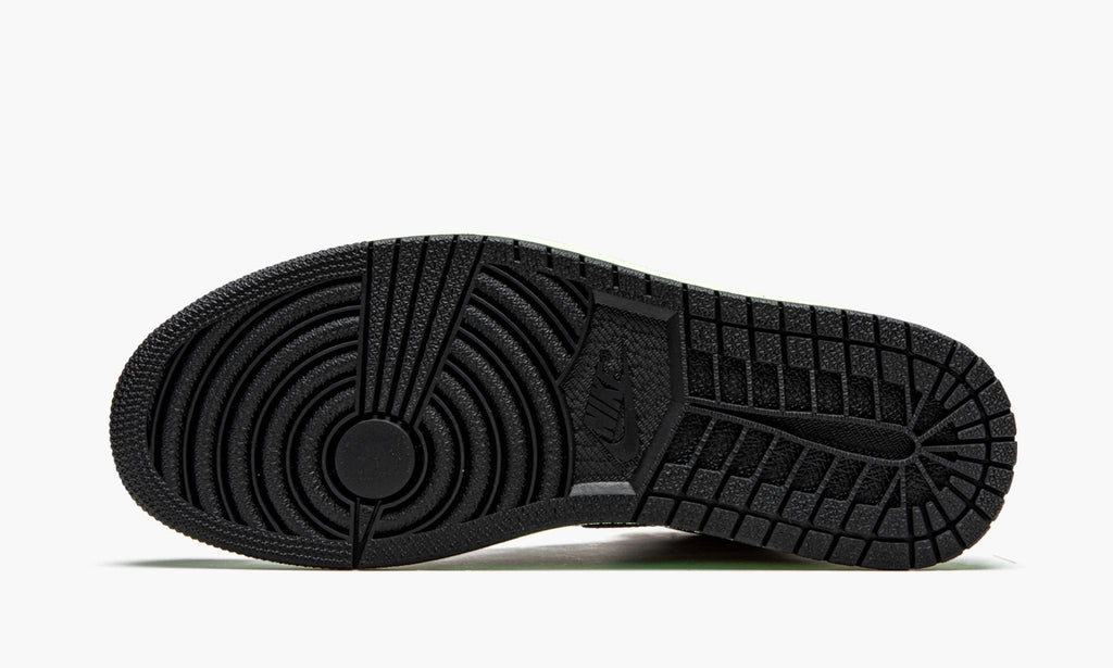 Air Jordan 1 Retro High OG Bio Hack Sneakers - Performance Runner