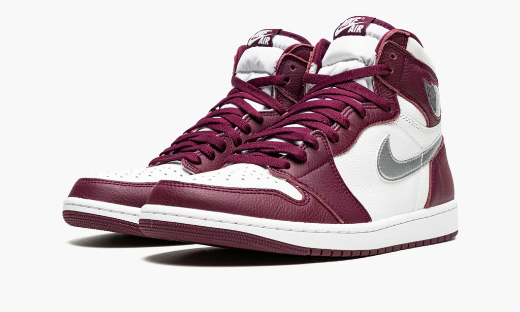 Air Jordan 1 Retro High OG Bordeaux Sneakers - Court Classic