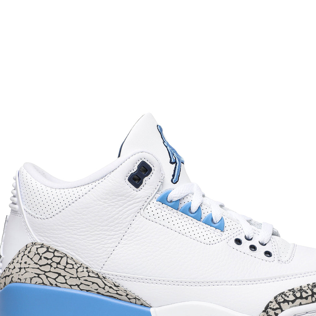 Air Jordan 3 Retro ‘UNC’ CT8532-104 Sneakers - OG Colorway