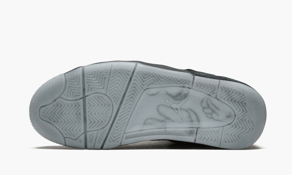Air Jordan 4 Retro Kaws Sneakers - Premium Sneaker | Style MVP