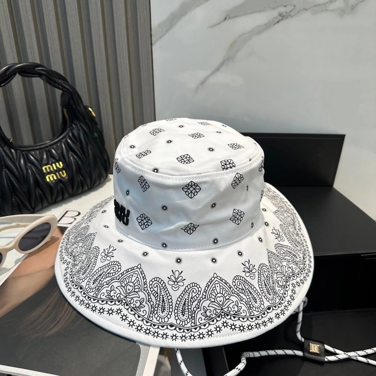 Miumiu Bandana Pattern And Embroidered Logo Wide-brimmed Hat 229395