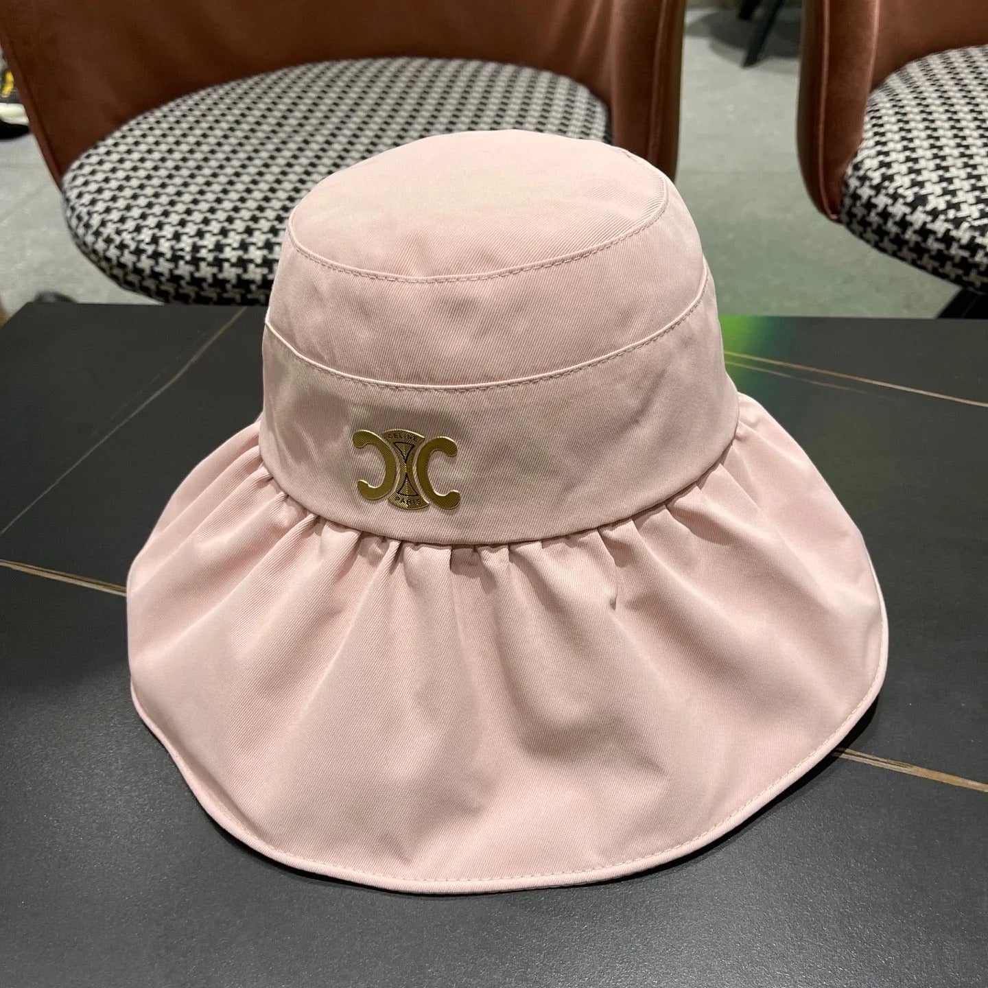 CELINE 25S BUCKET HAT 734584 IN BLUSH PINK