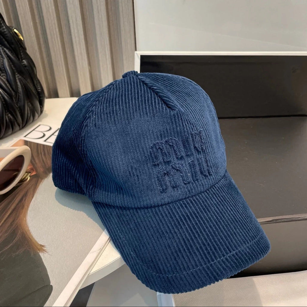 MM BASEBALL CAP IN NAVY BLUE VELVET