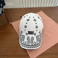 MM BASEBALL CAP IN WHITE WITH WHITE EMBROIDERED PATTERN