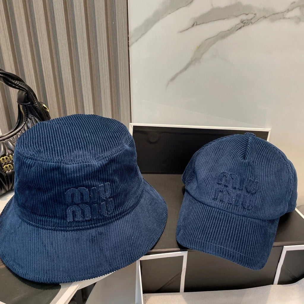 MM BUCKET IN NAVY BLUE VELVET WITH LOGO